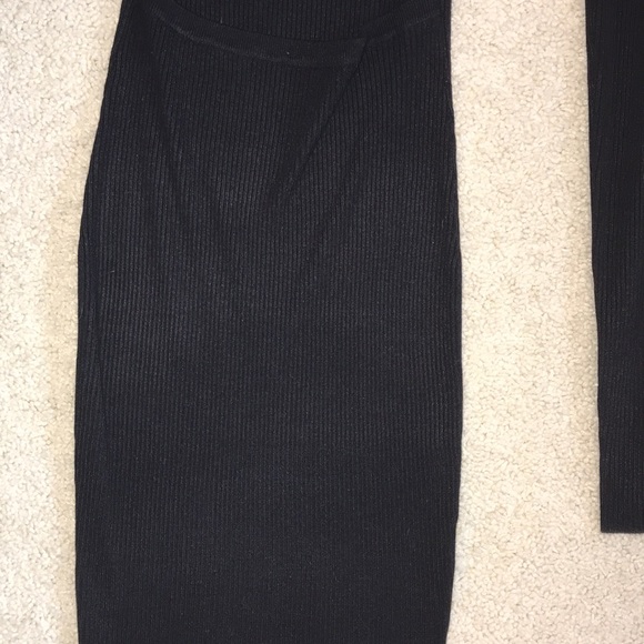 Knit ribbed dress with cut out - Picture 3 of 4